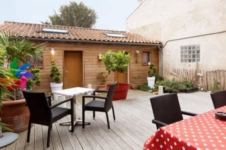 Superbe Appartement Avec Terrasse En Centre Ville La Rochelle  Kültér fotó
